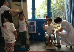 好色先生污版APP介绍成年男女身高体重标准表